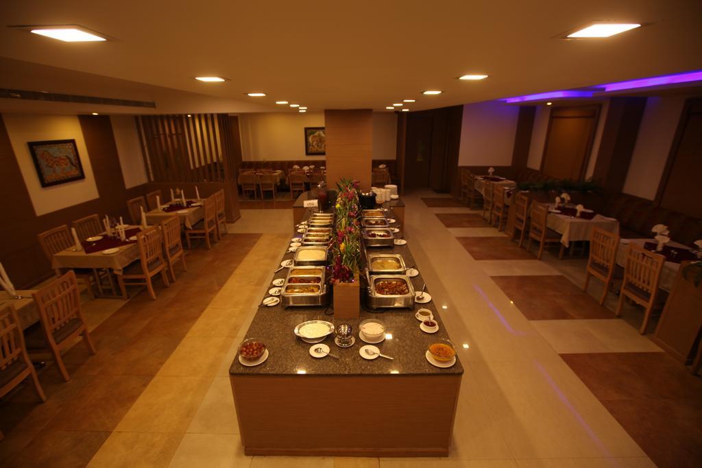 Hotel Sterling V Grand Madurai Exteriér fotografie