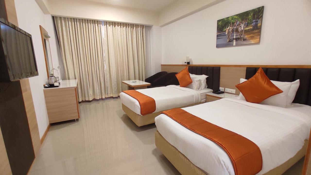 Hotel Sterling V Grand Madurai Exteriér fotografie