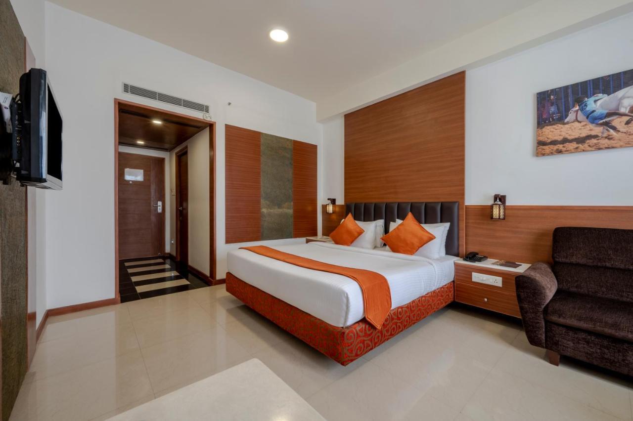 Hotel Sterling V Grand Madurai Exteriér fotografie