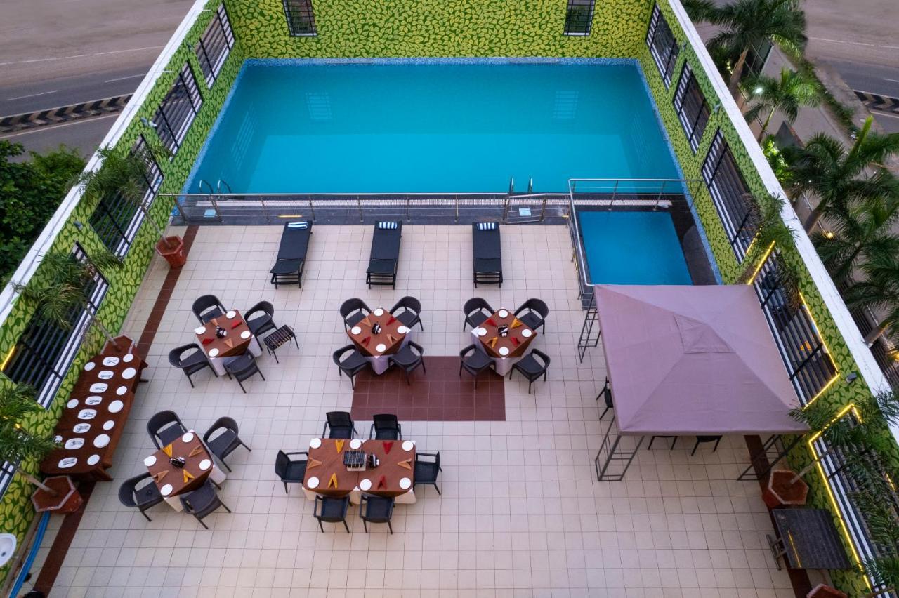 Hotel Sterling V Grand Madurai Exteriér fotografie